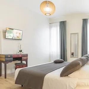 https://grand-canal-suites.hotelinveneto.com