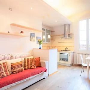 Skyline Apartment